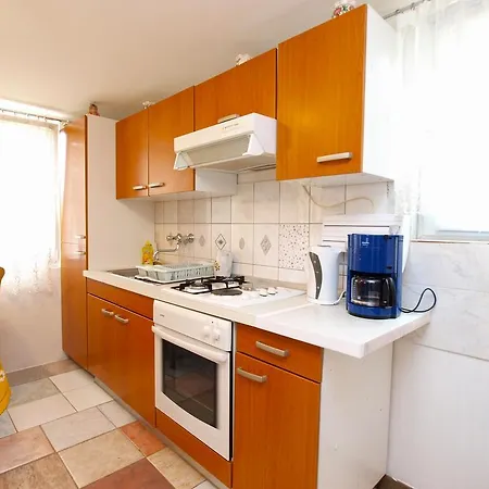 Apartments Milica 1391 Banjole Exterior photo