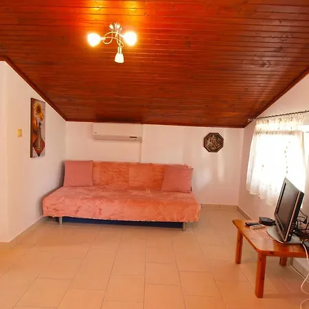 Apartments Milica 1391 Banjole Exterior photo