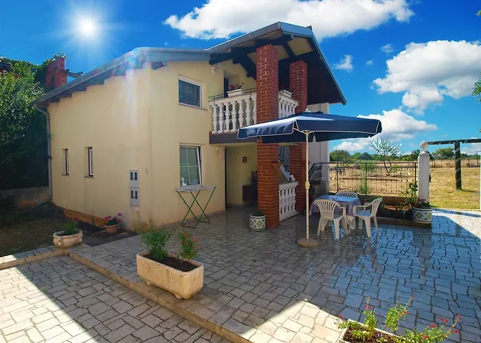 Apartments Milica 1391